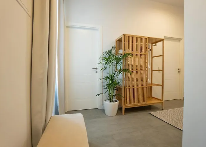 Brand-new 2-room In A Location * Bécs